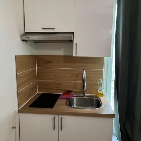 Cosy 5 Persons Montparnasse * باريس